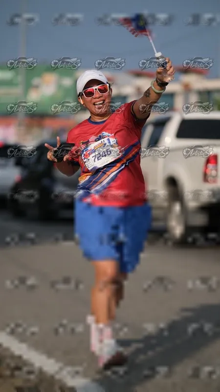 Photo ID 6000000