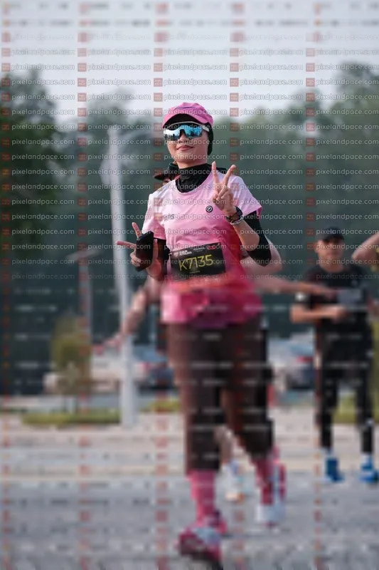 Photo ID 6766252