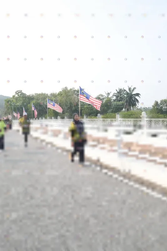 Photo ID 6879223