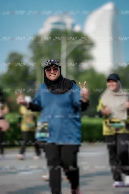 Photo ID 6879869