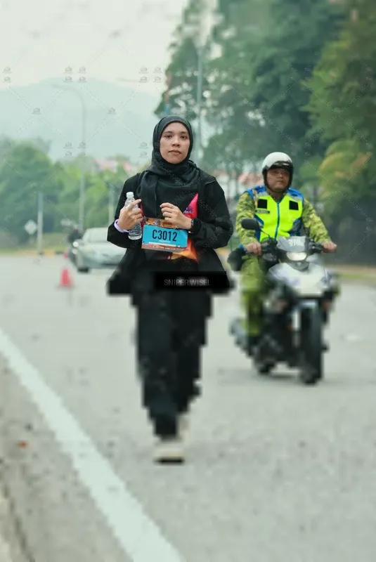 Photo ID 7042965