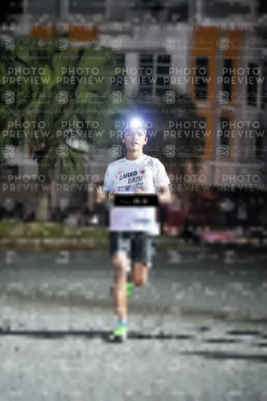 Photo ID 7692057