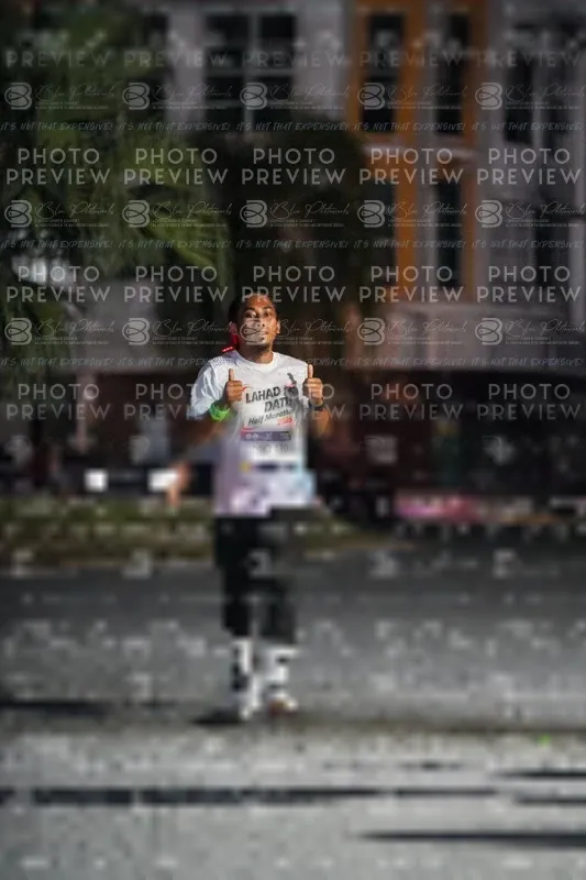 Photo ID 7698255
