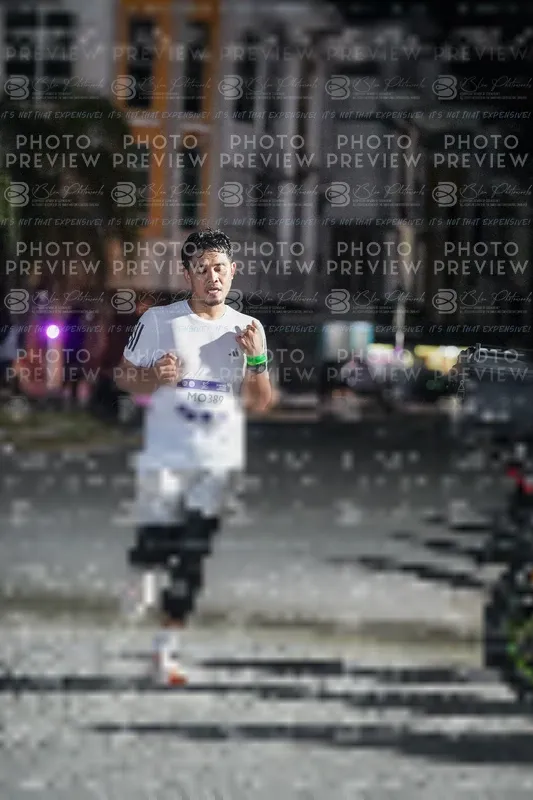 Photo ID 7699841