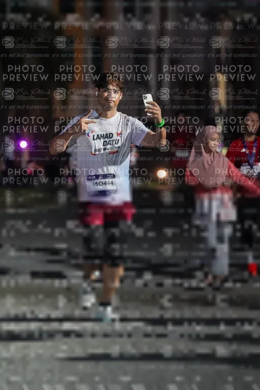 Photo ID 7809441