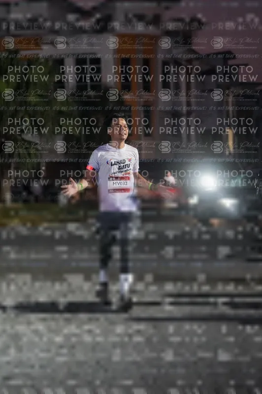 Photo ID 7809765