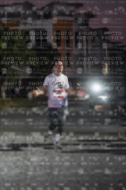 Photo ID 7809776