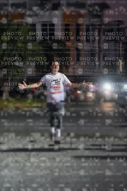 Photo ID 7809783