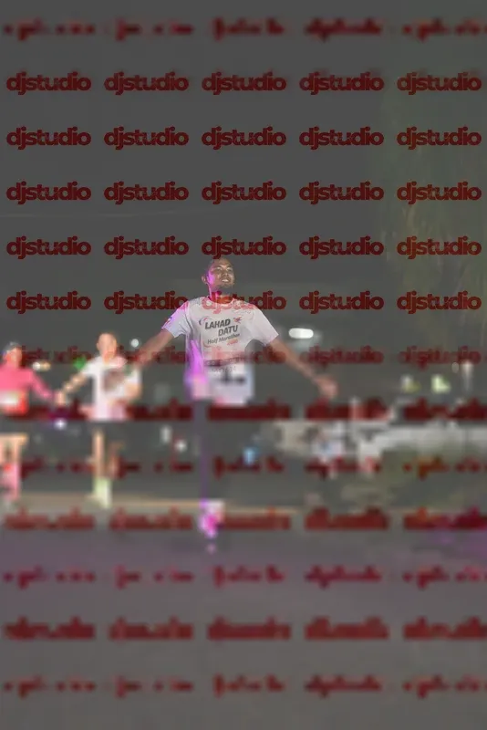 Photo ID 7889055