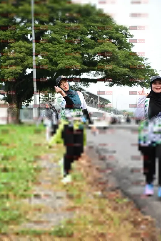 Photo ID 8112076