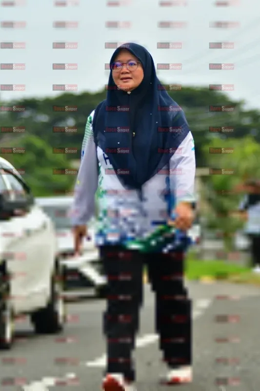 Photo ID 8120075