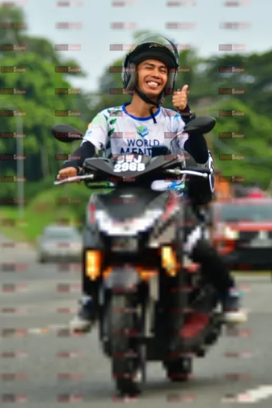 Photo ID 8125205