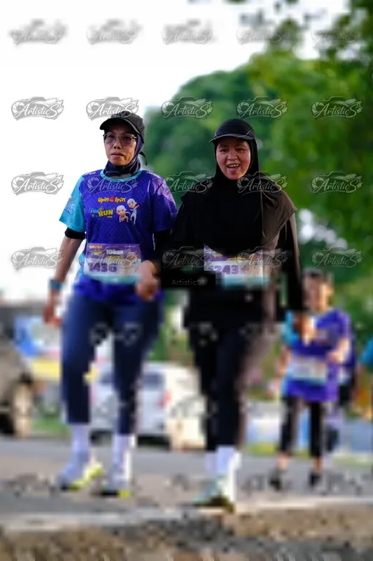 Photo ID 8296607