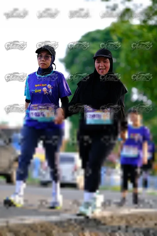Photo ID 8296653