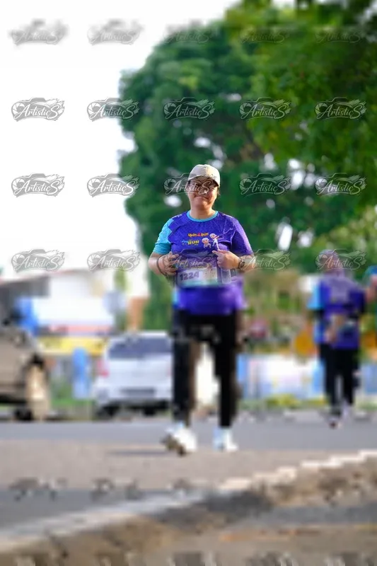 Photo ID 8297353