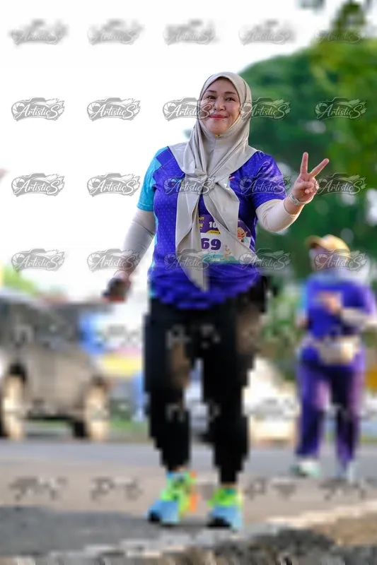 Photo ID 8299341