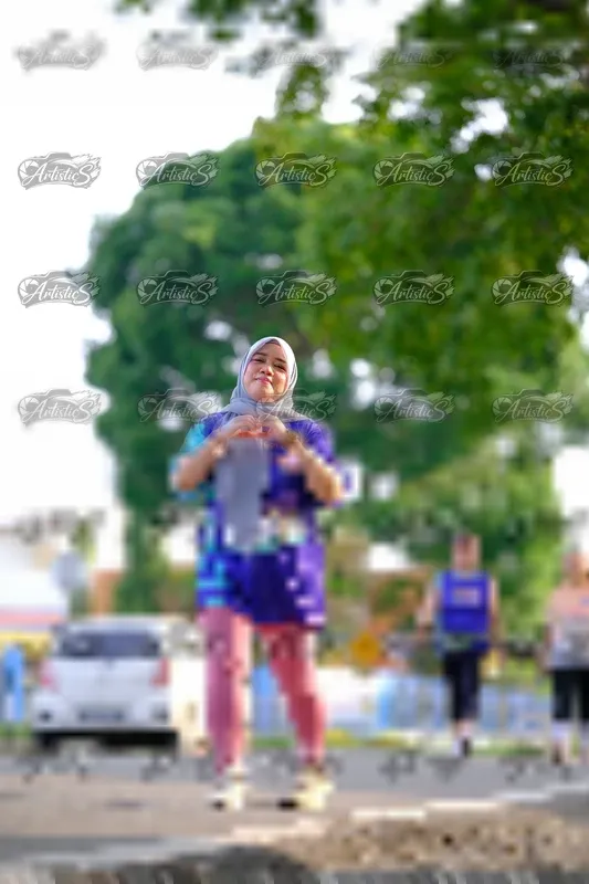 Photo ID 8299354