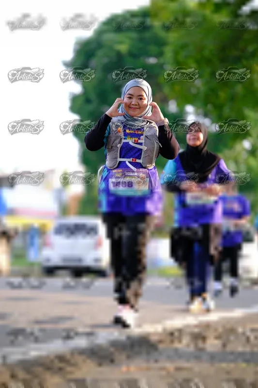 Photo ID 8300071