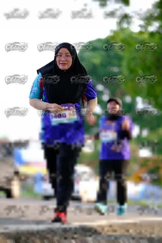 Photo ID 8303463