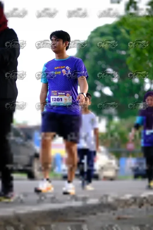 Photo ID 8309016