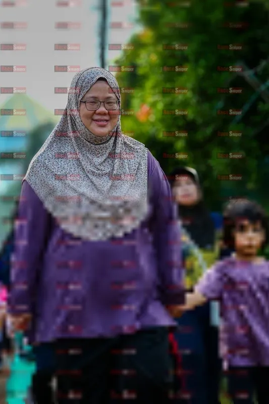 Photo ID 8310308