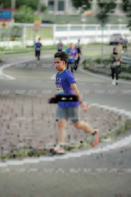 Photo ID 8332482