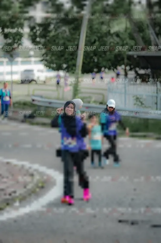 Photo ID 8332823