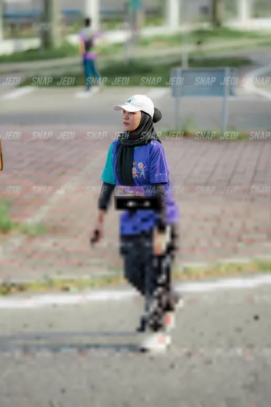 Photo ID 8334663