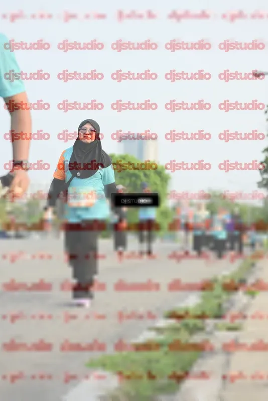 Photo ID 8350015