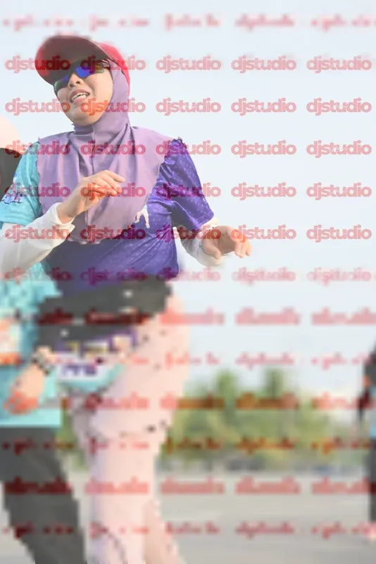 Photo ID 8350354