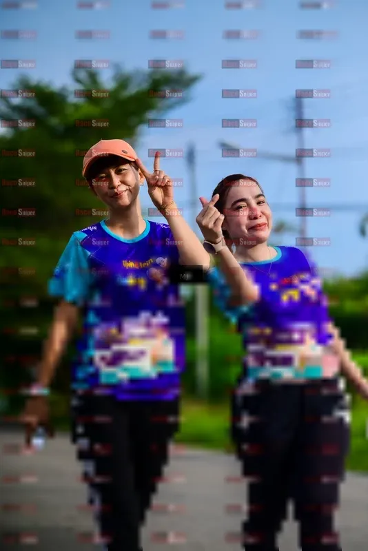 Photo ID 8353335