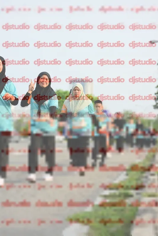 Photo ID 8353830