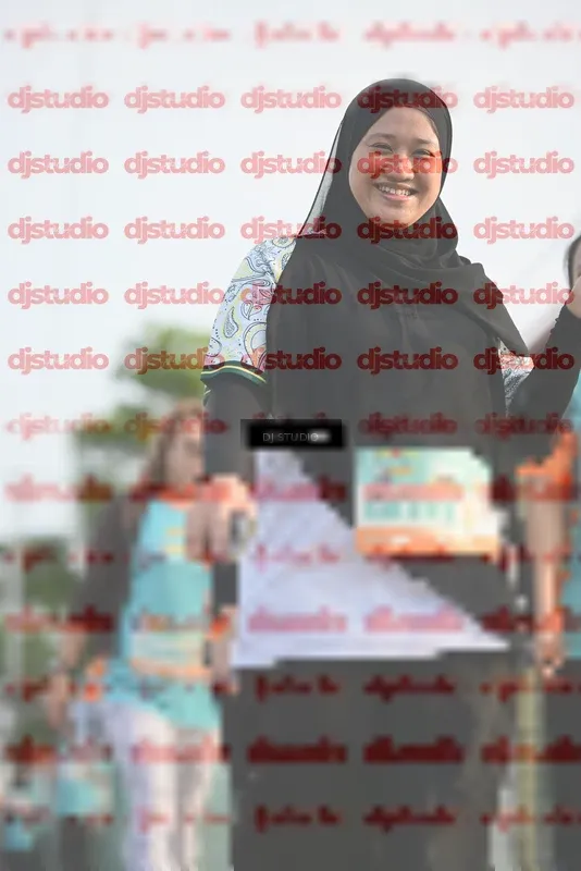 Photo ID 8355076