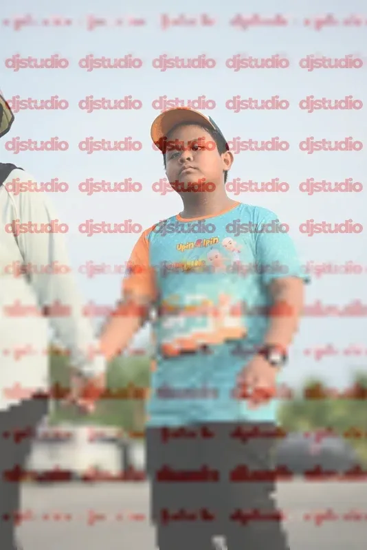 Photo ID 8355175