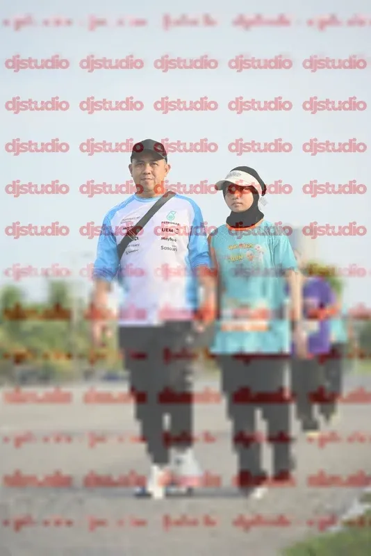 Photo ID 8355279