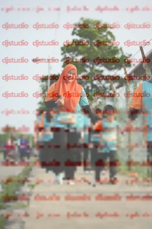Photo ID 8355330