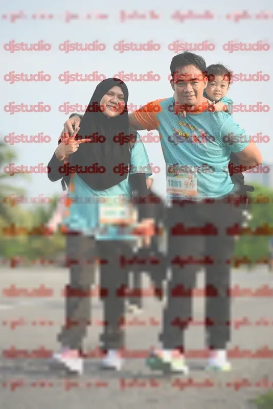 Photo ID 8355393
