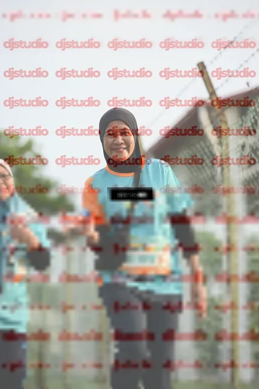Photo ID 8355433