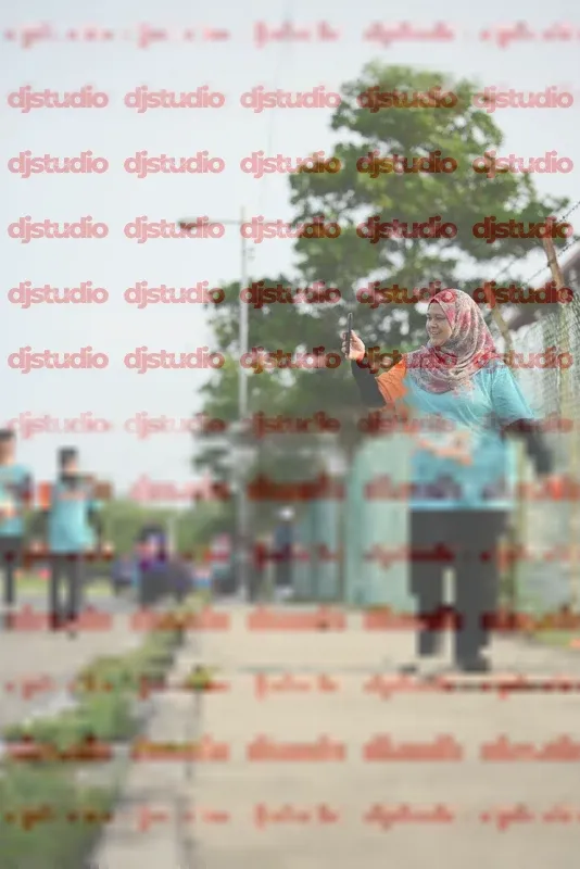 Photo ID 8356426