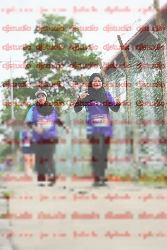 Photo ID 8359007