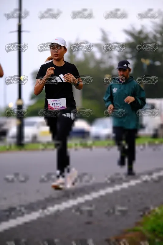 Photo ID 8442395