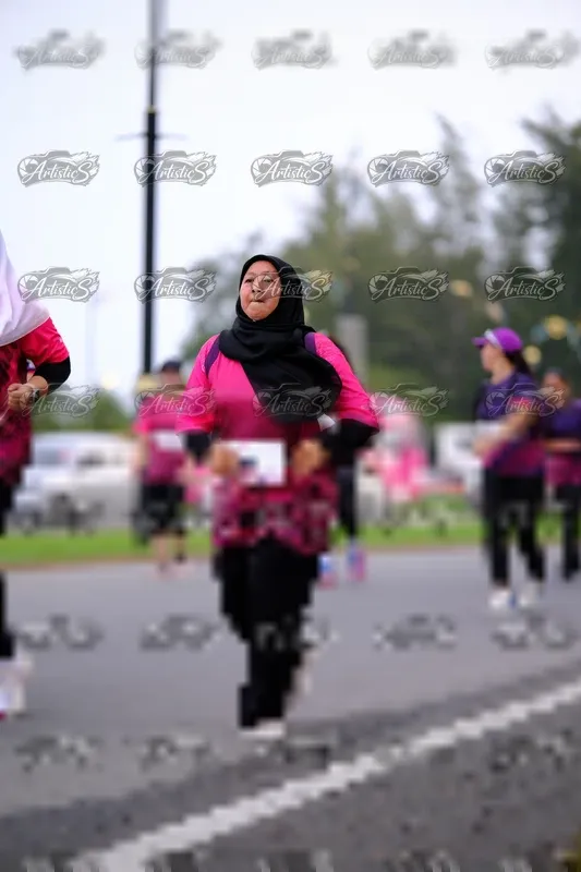 Photo ID 8443432