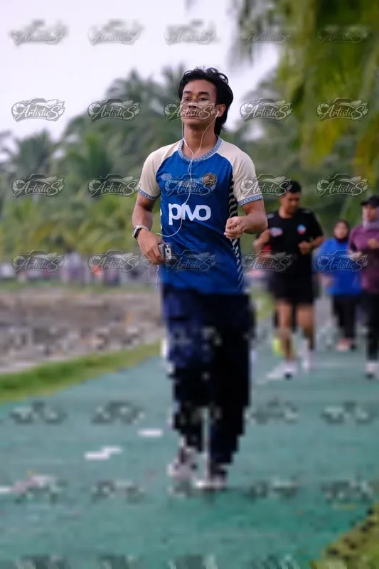 Photo ID 8443953