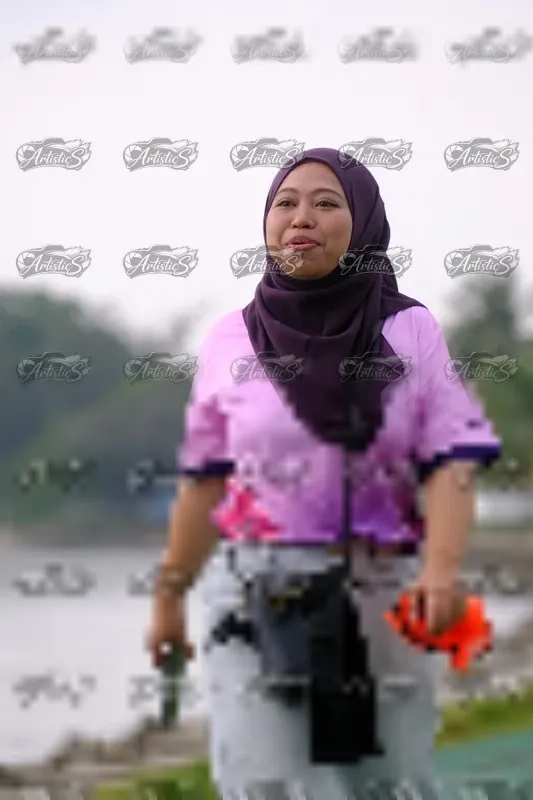 Photo ID 8444275