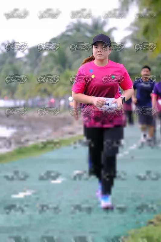 Photo ID 8445446
