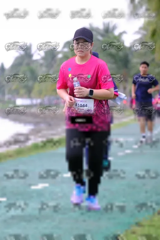 Photo ID 8445464