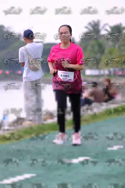 Photo ID 8446083