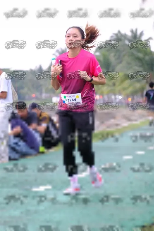 Photo ID 8446683