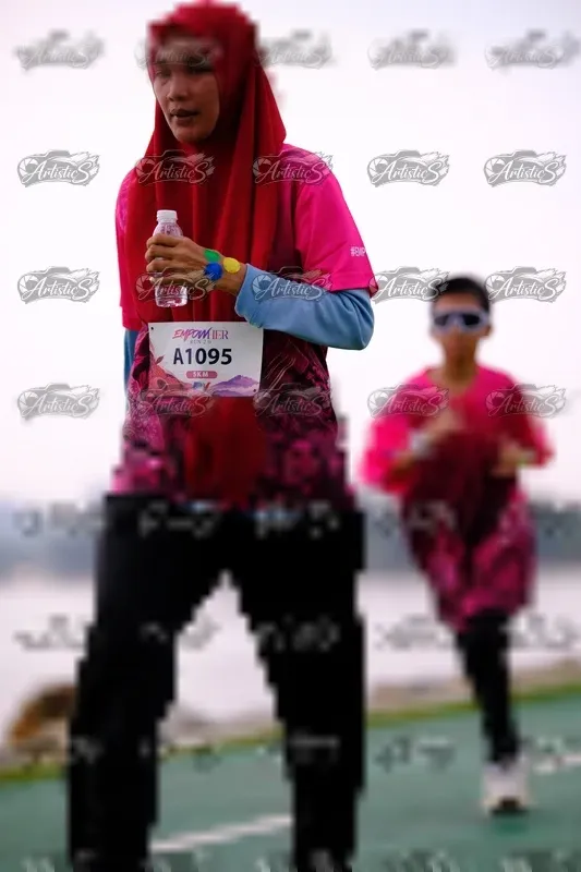 Photo ID 8446774