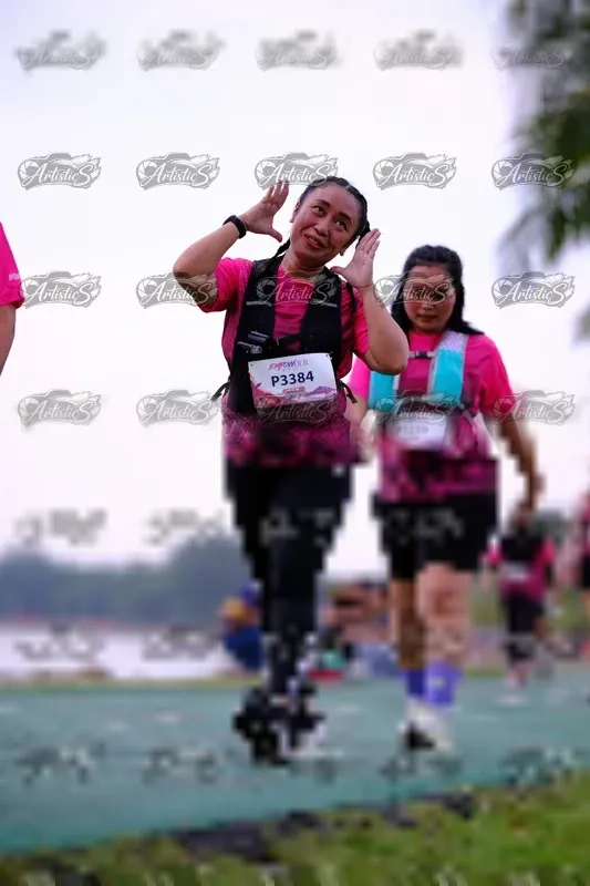 Photo ID 8446975